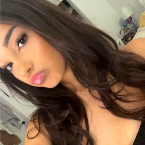 Meet your Posher, Caylee